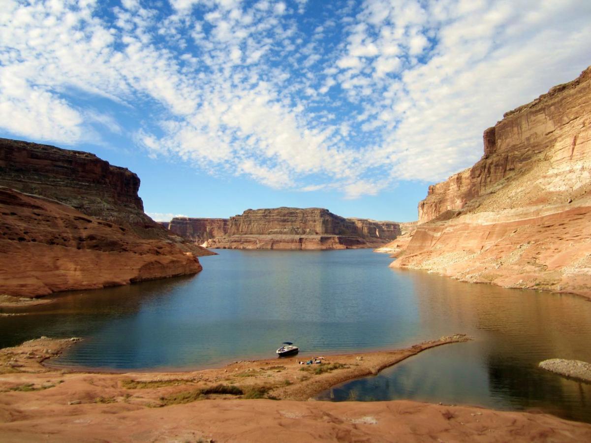 Local View Pet Friendly Boat Parking Close To Antelope Canyon Horseshoebend Villa Page Exterior photo