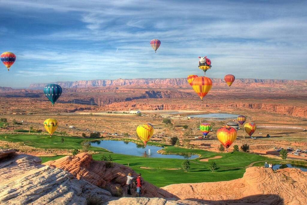 Local View Pet Friendly Boat Parking Close To Antelope Canyon Horseshoebend Villa Page Exterior photo